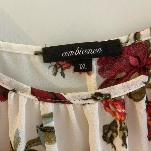 Ambiance open shoulder floral top - Picture 3 of 5